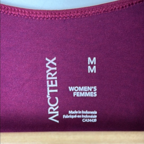Arc'teryx Women's Sleeveless Top - Burgundy Size Medium - Picture 2 of 8